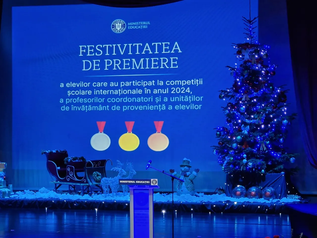 🎓🏆 Festivitatea de Premiere a Excelenței în Educație 🏆🎓