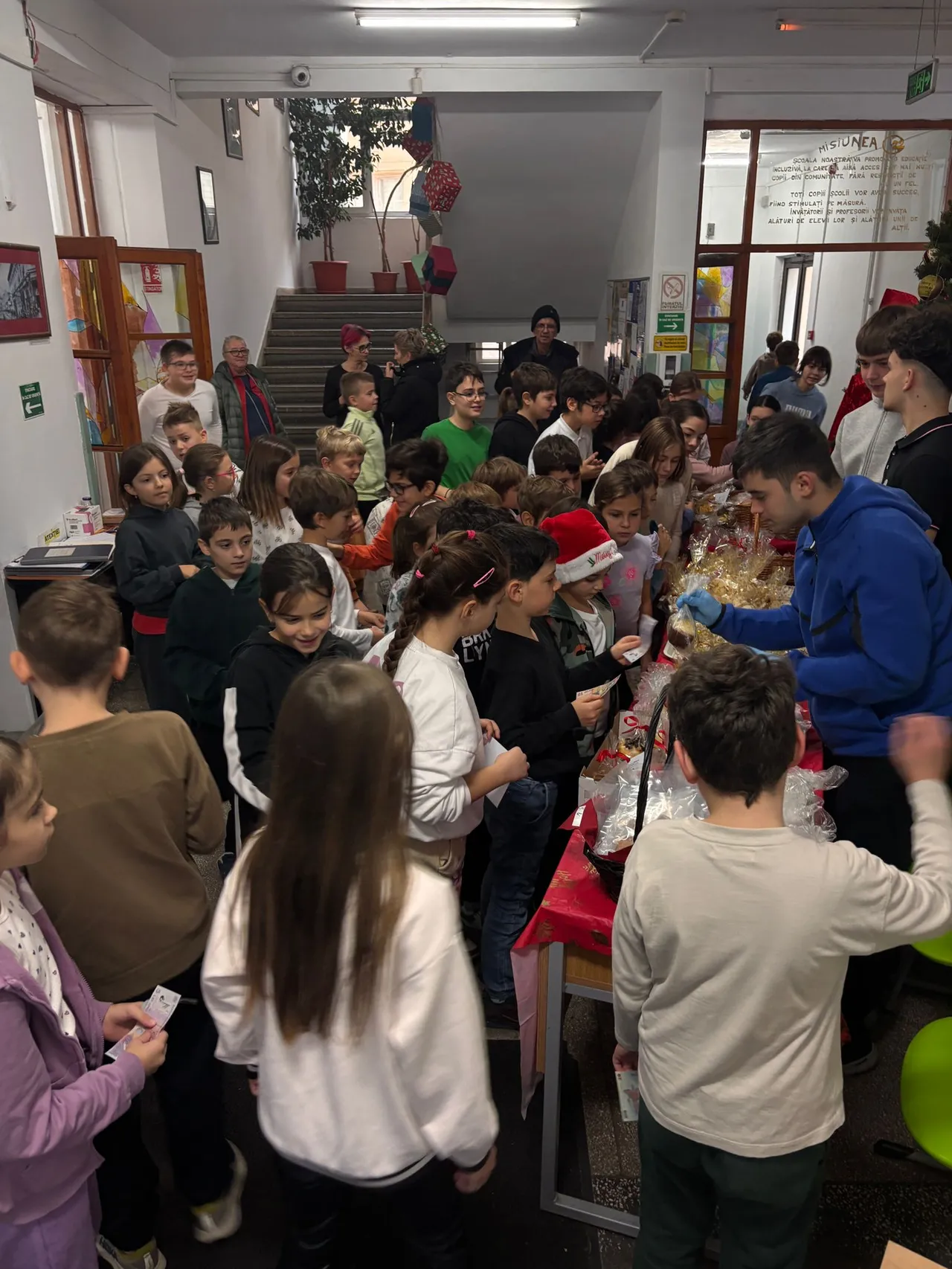 Târgul de Crăciun la Liceul „Grigore Moisil”